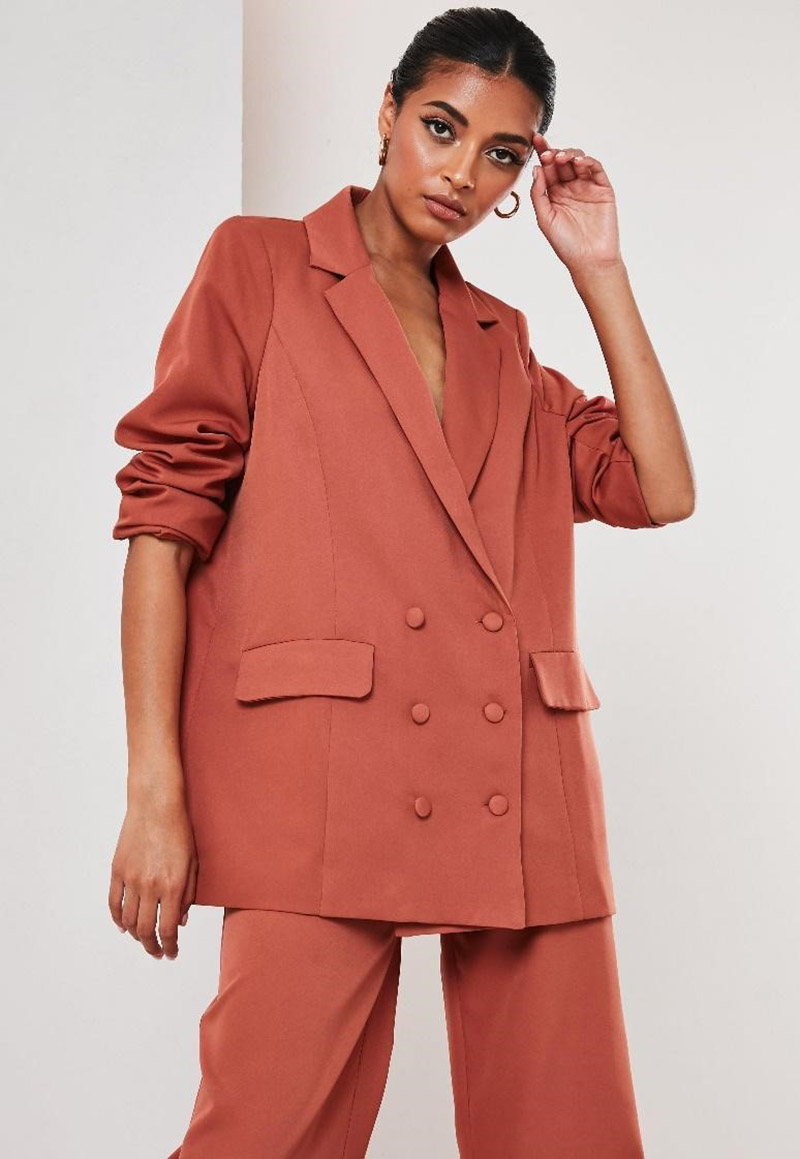 Hình ảnh: Blazer oversize – phong cách thời trang không bao giờ lỗi mốt