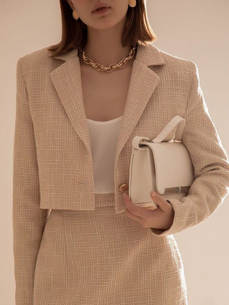 Bạn sẽ khó lòng cưỡng lại sức hút đến từ những chiếc blazer dáng lửng
