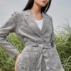 Áo blazer túi ốp có đai buộc Black/White 1