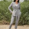 Áo blazer túi ốp có đai buộc Black/White 4