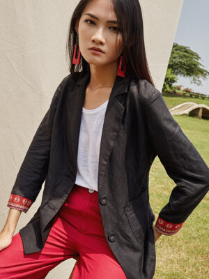 Áo blazer tay phối thổ cẩm Black 2