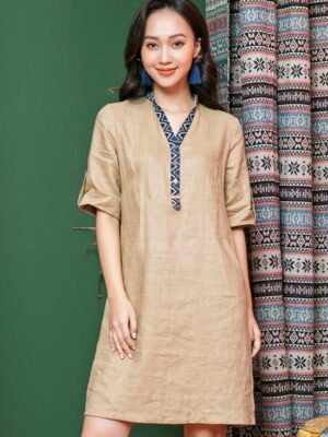 Váy đầm cổ tàu phối nẹp cổ thổ cẩm Beige 9