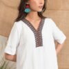 Váy đầm tay lỡ nẹp cổ thổ cẩm chữ Y White 3
