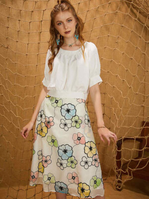 Áo croptop chun gấu White 3