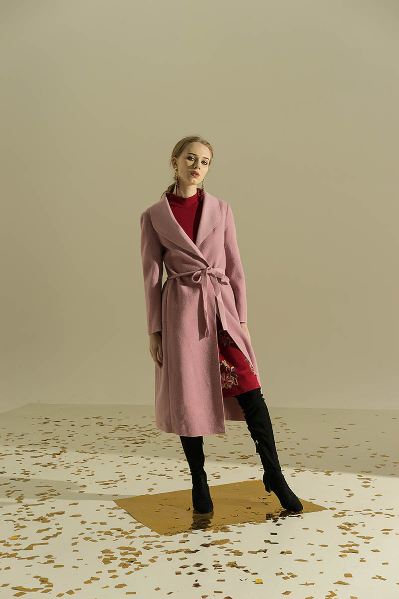 Thay đổi với boots cổ cao trên đầu gối cho thêm phần cá tính