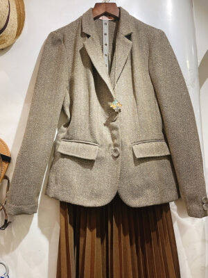 Áo blazer dài tay Brown Stripe 2