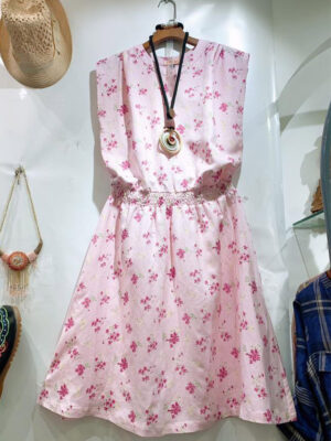 Đầm hoa chun eo Pink Floral 3