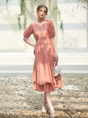 Váy đầm midi 2 tầng cổ tim Pink 4
