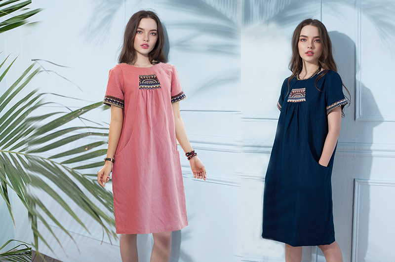 Thiết kế đầm họa tiết thổ cẩm