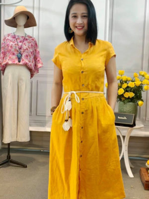 Váy đầm sơ mi cổ đức tròn xếp ly chân váy Yellow