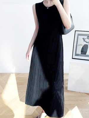 Váy đầm len vặn thừng Black