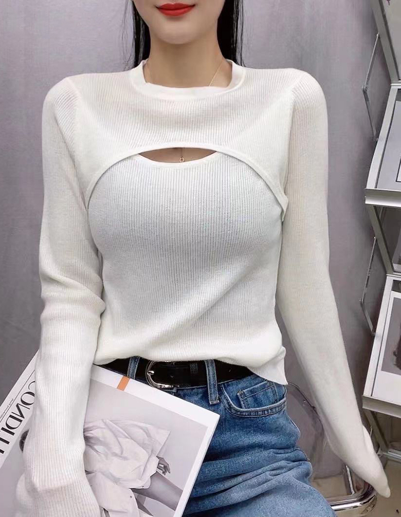 trở thành quý cô mùa đông với những thiết kế áo len trắng 03