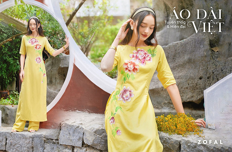 Diện áo dài ngày đầu năm