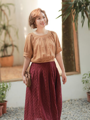 Áo croptop chun gấu Beige 3