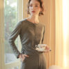 Áo cotton dài tay rút dây 2 bên sườn Dark Grey 1