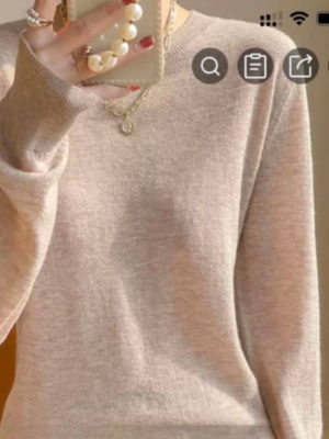 Áo len dài tay cổ 3F bo gấu Beige