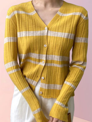 Áo cadigan len kẻ Yellow 2