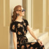 Váy đầm nhung hoa tay liền xẻ trước Black Floral 4