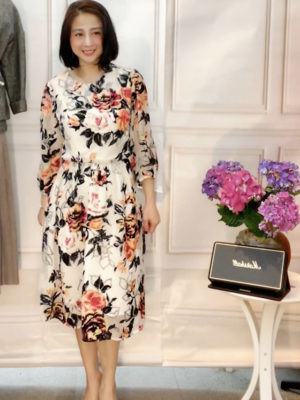 Váy đầm nhung hoa tay lỡ chun eo Floral