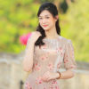 Bo ao dai nhung hoa Beige Floral 1