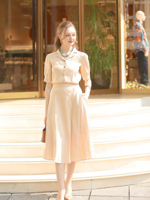 Chân váy xòe khóa sườn Beige