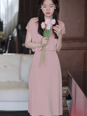 Bộ áo, chân váy len dập 1 bên Pink 2
