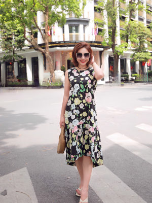 Váy đầm hoa gile đuôi cá Black Floral