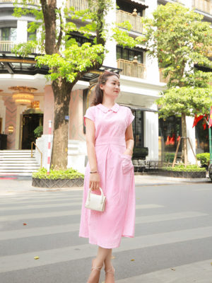 Váy đầm cổ sơ mi can eo túi chéo Pink Floral