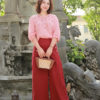 Áo cổ tim thêu ngực chấm đa sắc Pink 1