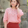 Áo cổ tim thêu ngực chấm đa sắc Pink 2