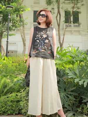 Áo gile vạt bầu thêu hoa ngực áo Black 3