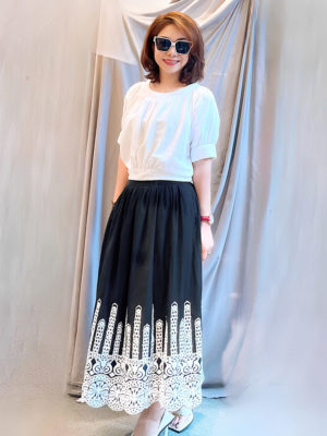 Chân váy dúm cạp thêu chân Black 1