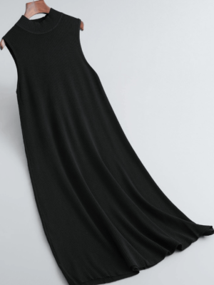 Váy đầm len gile cổ giếng suông A Black