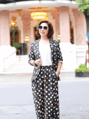 Áo blazer in họa tiết bọ cánh cứng Black Print