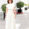 Set áo, chân váy len kèm đai White