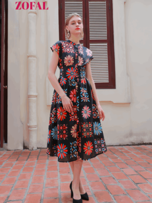 Váy đầm cổ tàu tay chờm dáng xòe Black Floral
